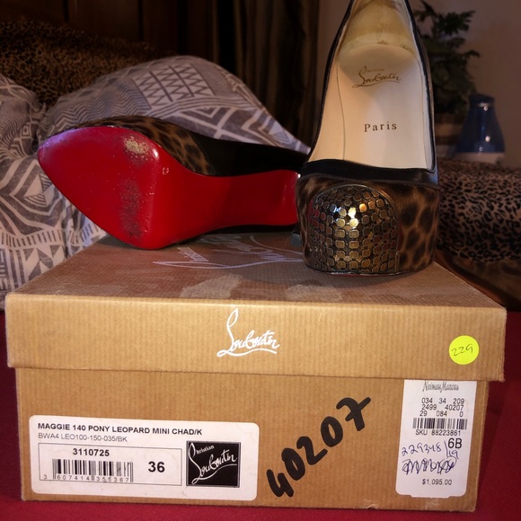 Christian Louboutin Maggie Pump - Picture 3 of 6